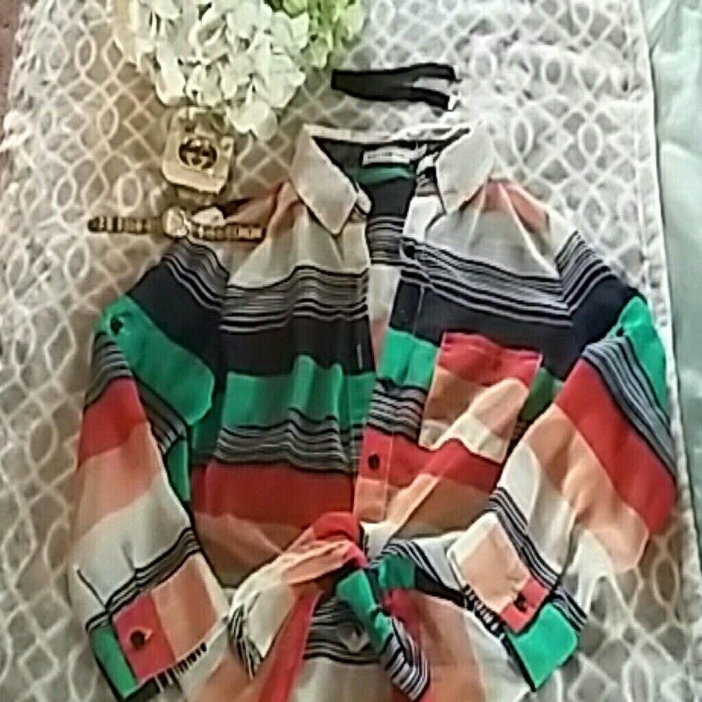 Sheer striped tie shirt with pocket